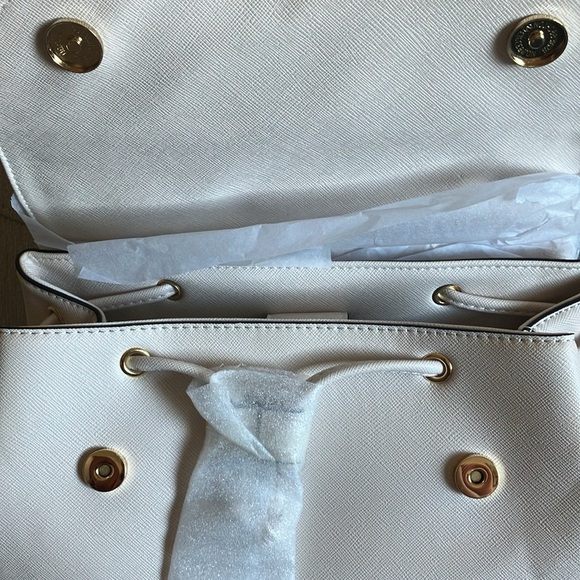 NWT Vanessa Williams backpack - Picture 10 of 13